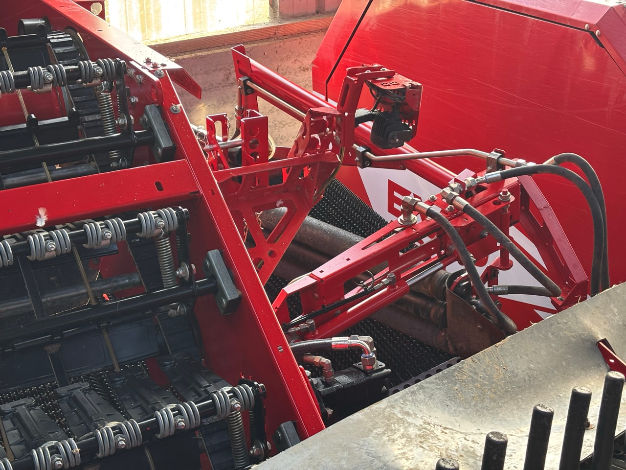 Arracheuse de pommes de terre GRIMME Evo 280 - photo slide 8