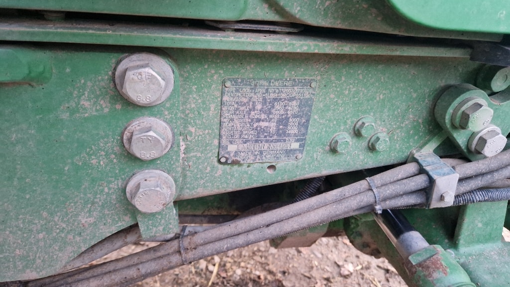 Tracteur JOHN DEERE 6110R - photo slide 7