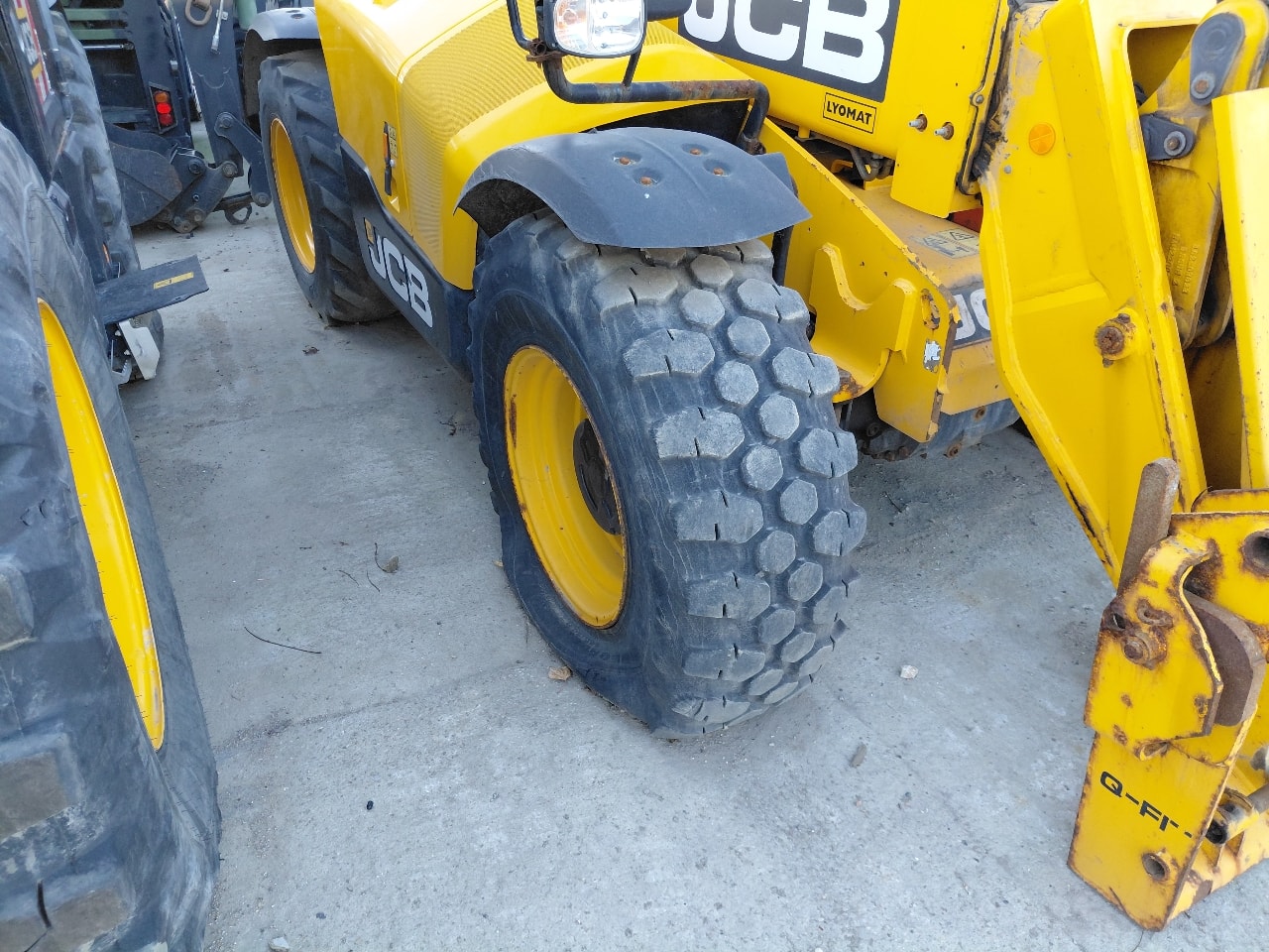 Chariot télescopique JCB 541-70 - photo slide 14