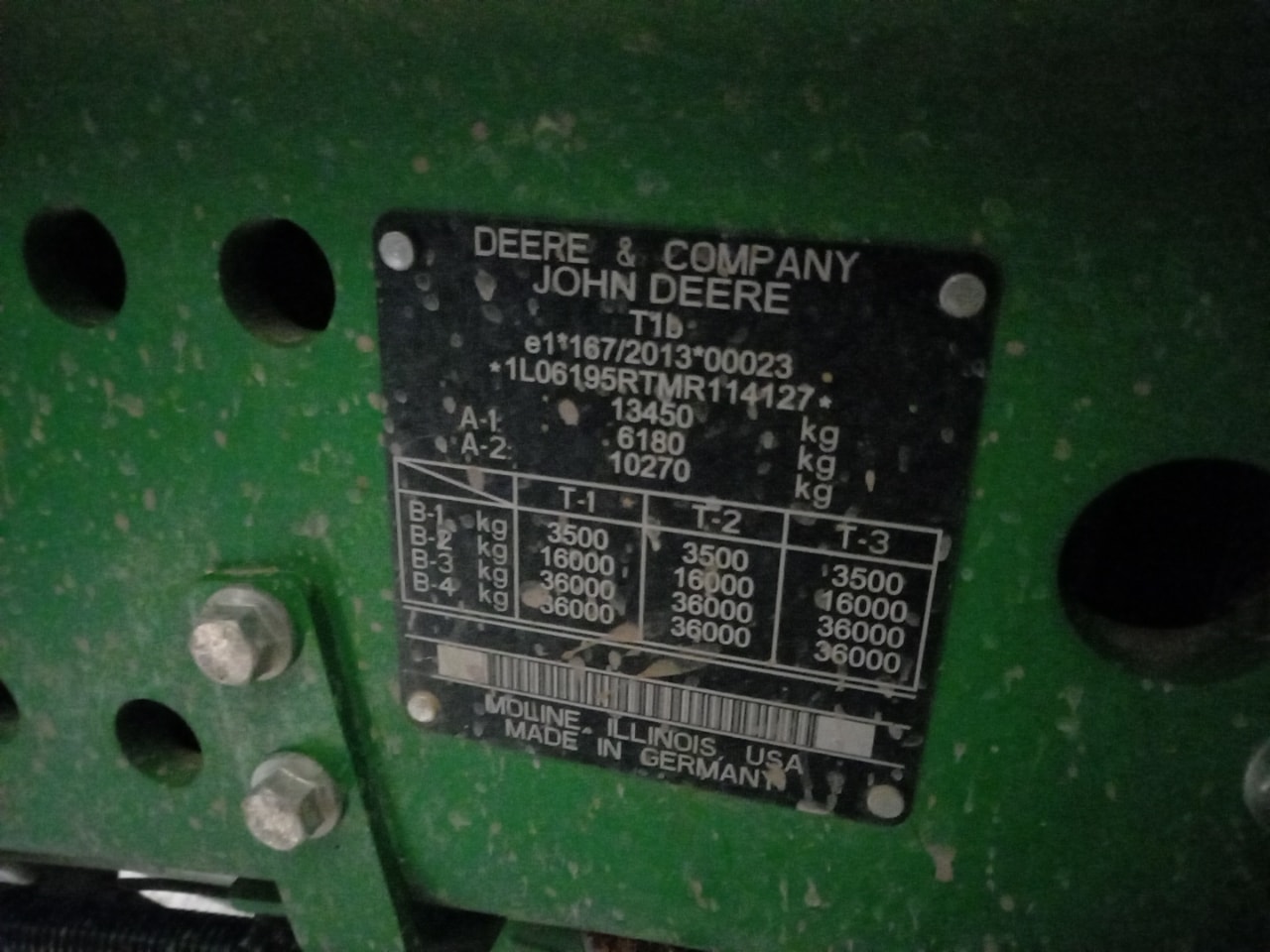 Tracteur JOHN DEERE 6195R - photo slide 13