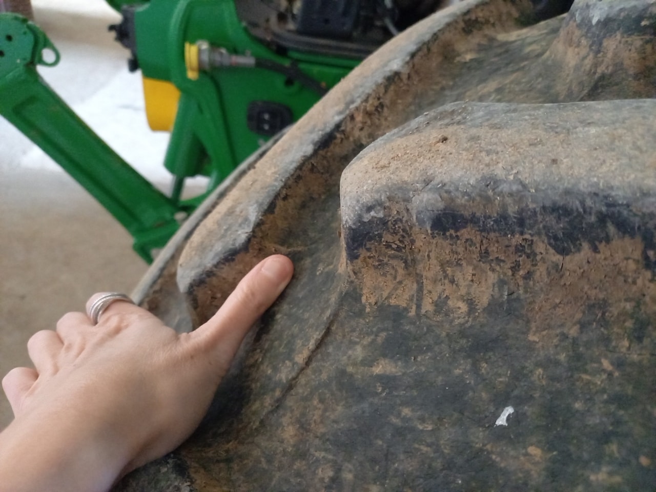 Tracteur JOHN DEERE 6195R - photo slide 11