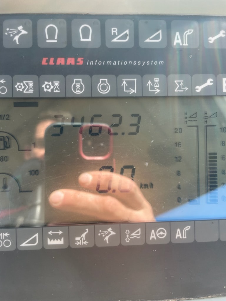 Ensileuse CLAAS JAGUAR 850 - photo slide 15