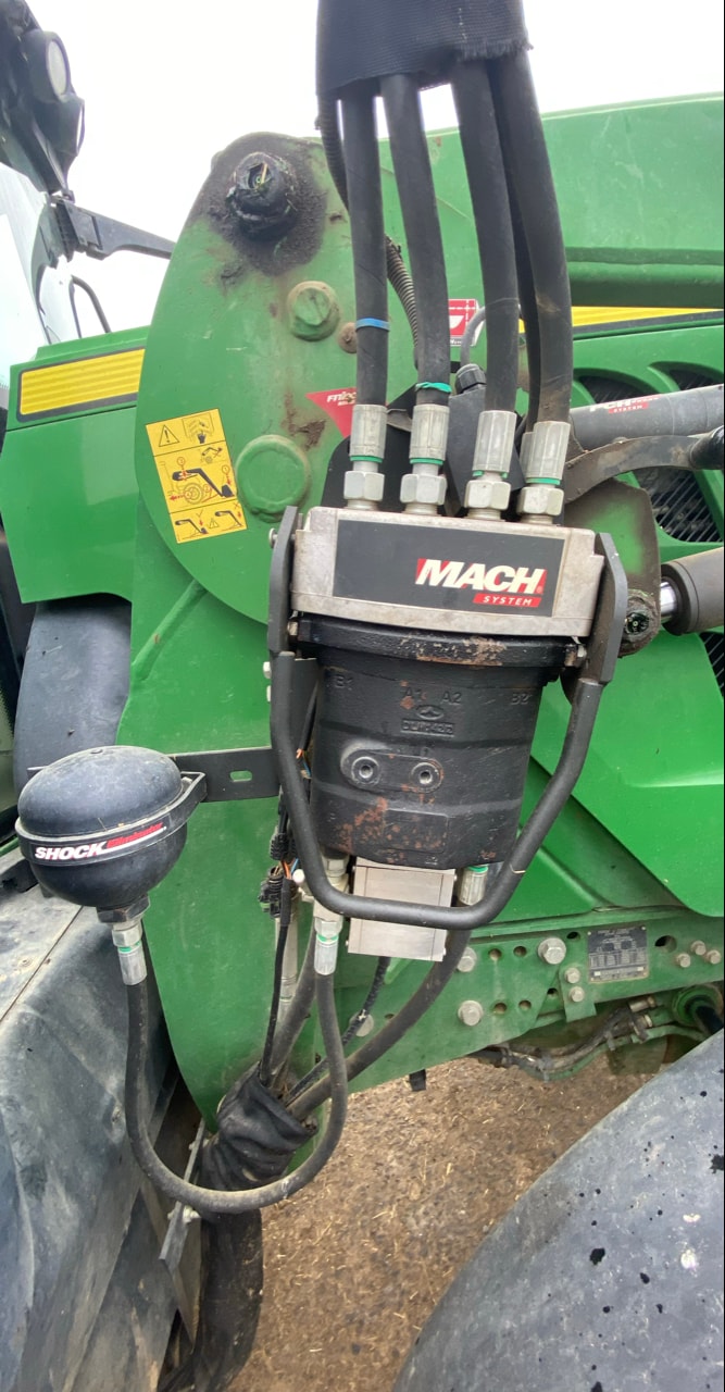 Tracteur chargeur JOHN DEERE 6145M - photo slide 10