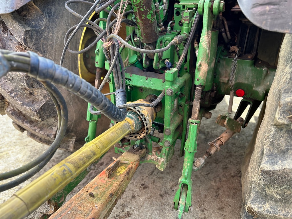Tracteur JOHN DEERE 6195R - photo slide 13