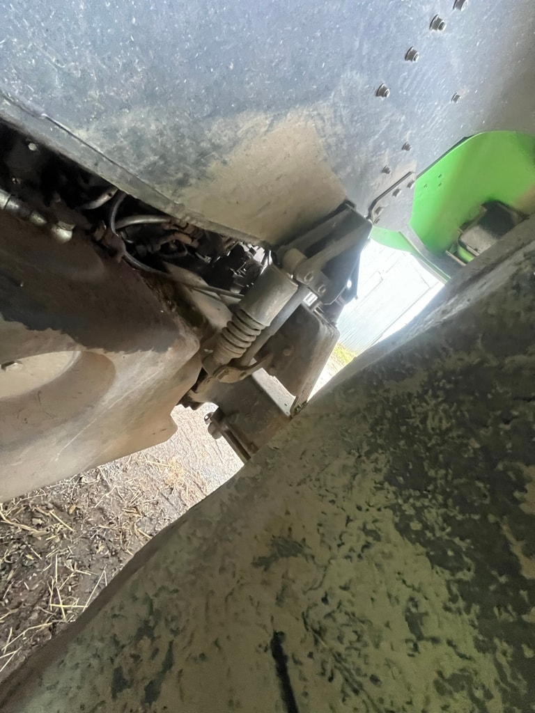 Tracteur chargeur DEUTZ FAHR AGROTRON K 420 - photo slide 10