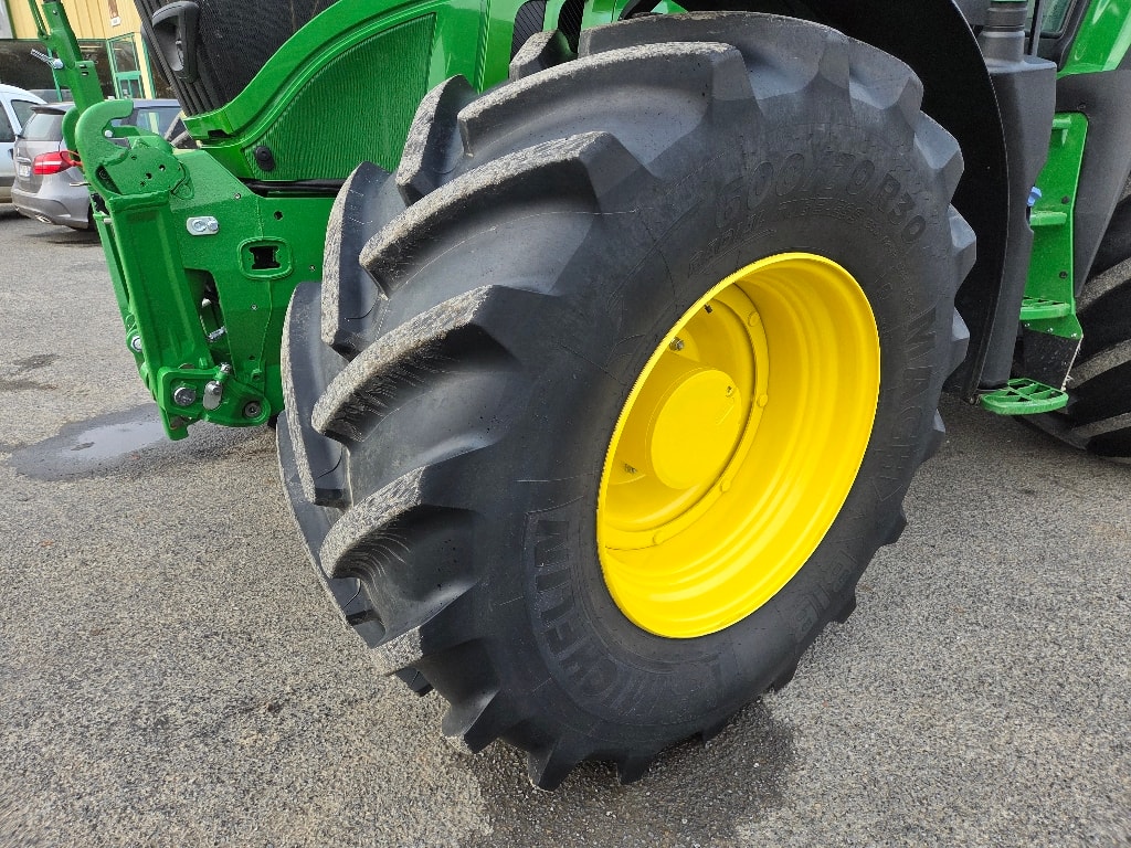 Tracteur JOHN DEERE 6M250 - photo slide 11