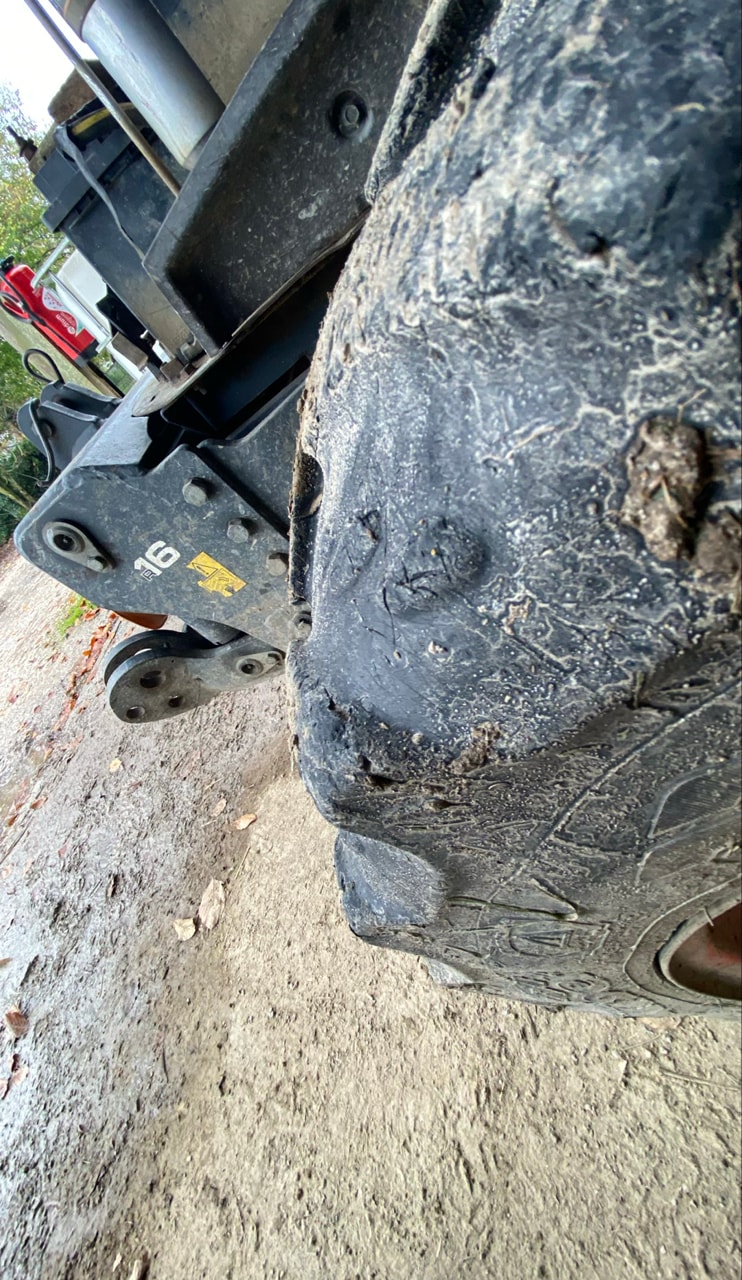 Tracteur KUBOTA M5091 - photo slide 12