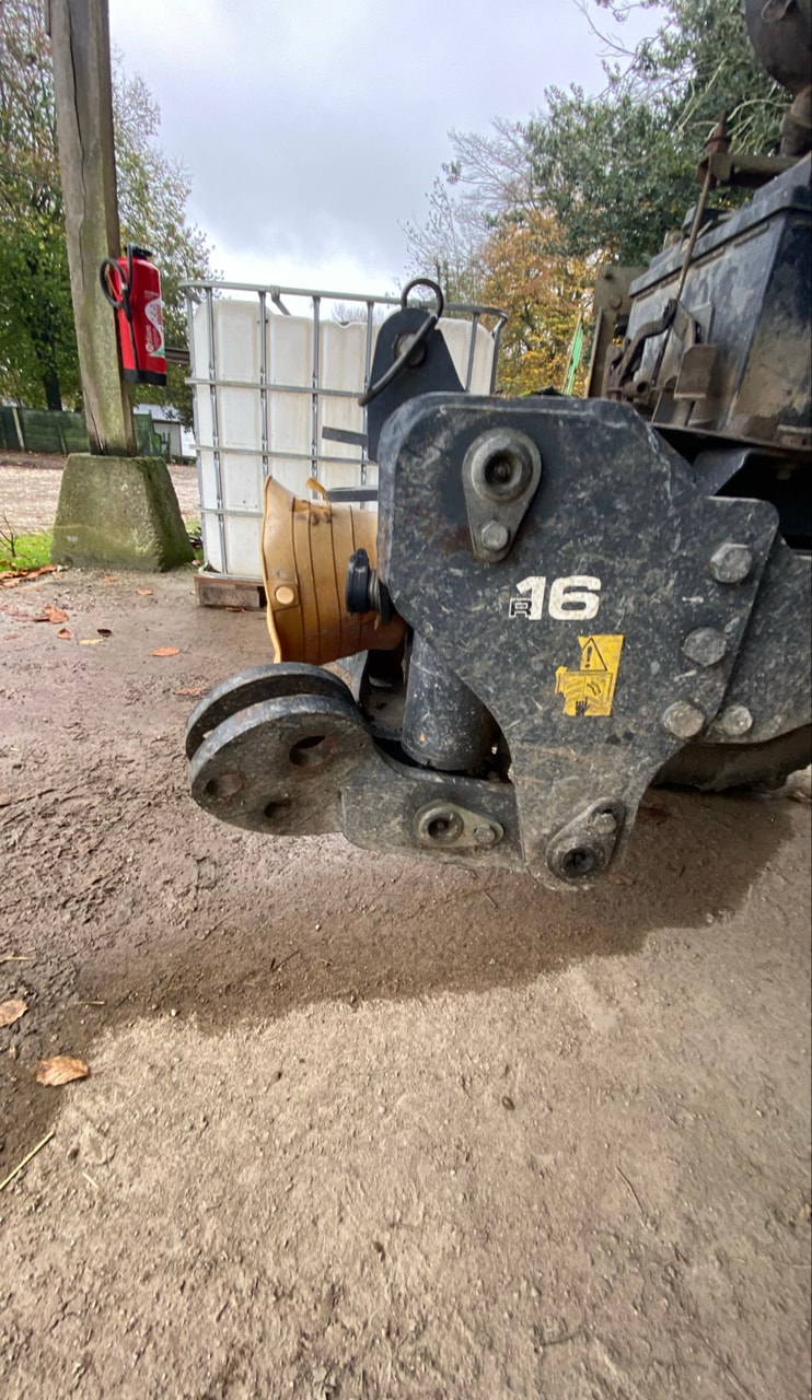 Tracteur KUBOTA M5091 - photo slide 15