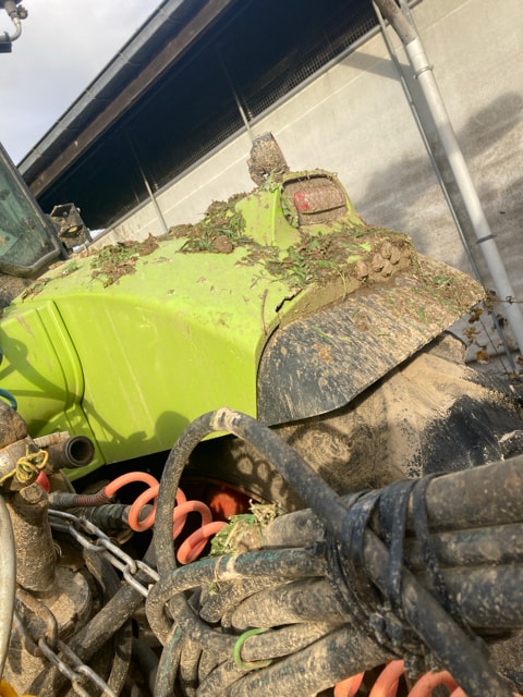 Tracteur CLAAS ARION 630  - photo slide 17