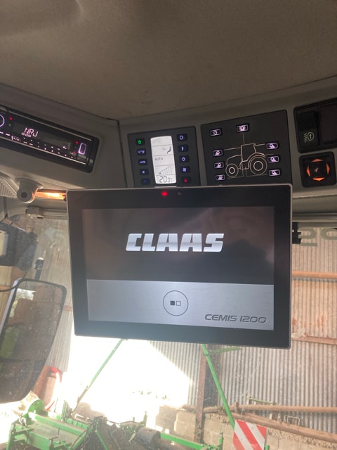Tracteur CLAAS ARION 630  - photo slide 15