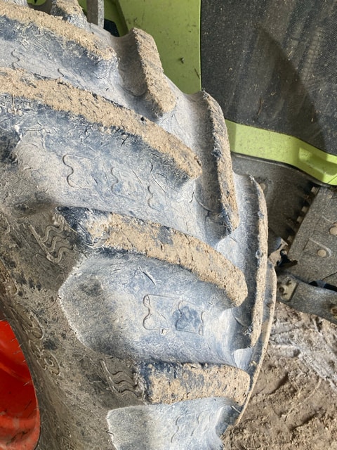 Tracteur CLAAS ARION 630  - photo slide 6
