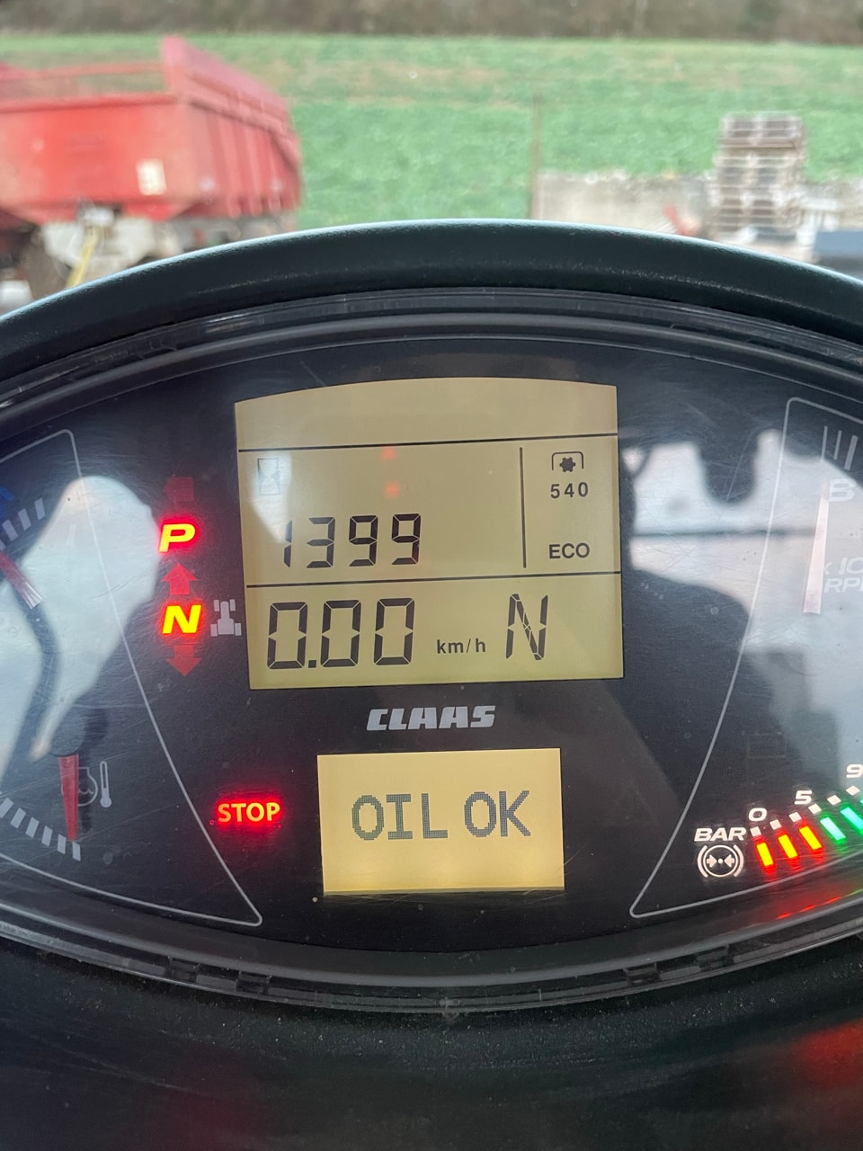 Tracteur CLAAS AXION 850 - photo slide 14
