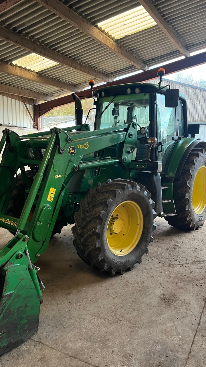 Tracteur JOHN DEERE 6110M - photo slide 1