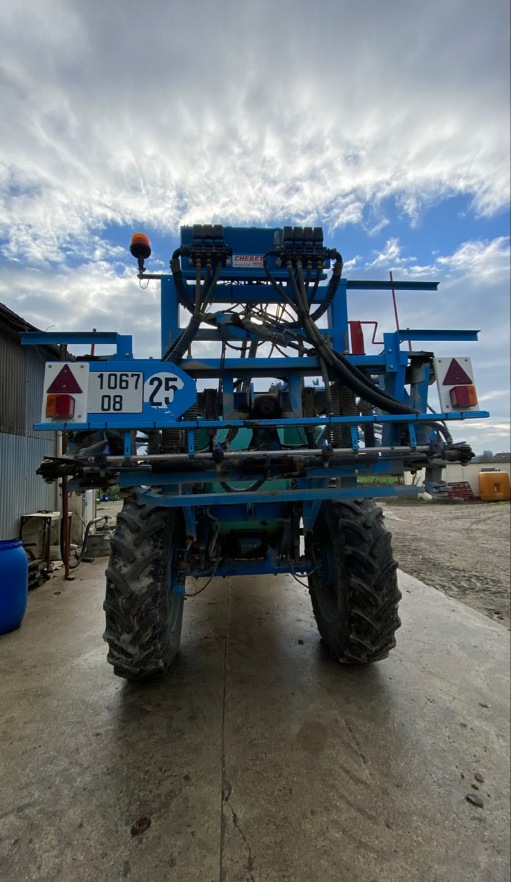 Pulverisateur BERTHOUD Tracker - photo slide 6