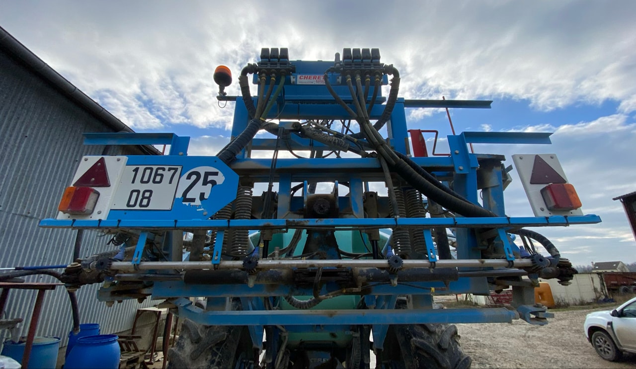 Pulverisateur BERTHOUD Tracker - photo slide 11