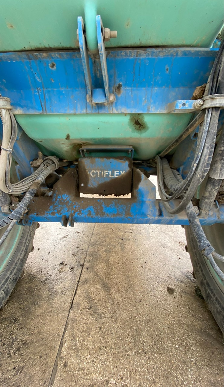Pulverisateur BERTHOUD Tracker - photo slide 12