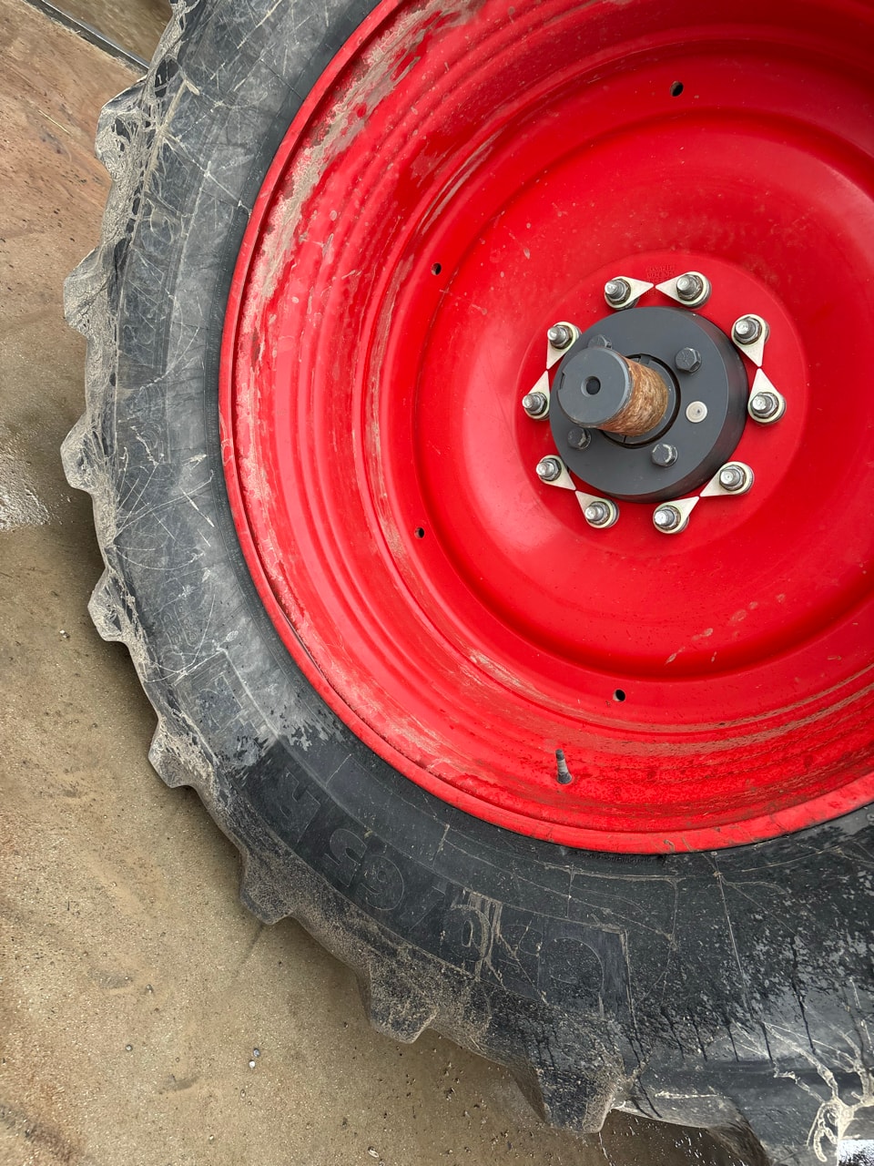 Tracteur chargeur FENDT 720 VARIO PROFI + - photo slide 9