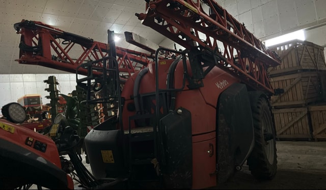 Pulverisateur WEBER KUBOTA XRS 440 - photo slide 3