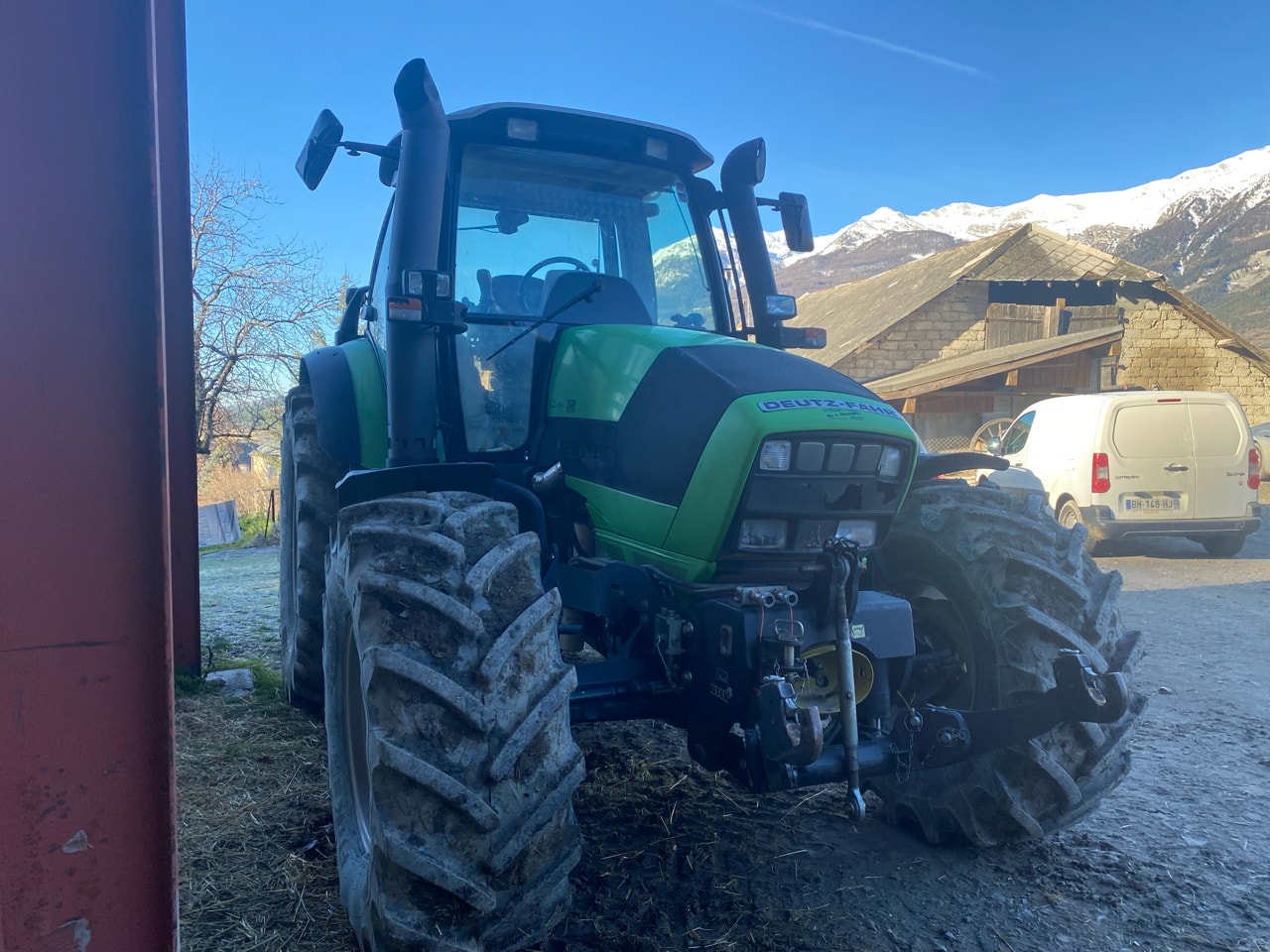 Tracteur DEUTZ FAHR AGROTRON M 610 DCR - photo slide 1