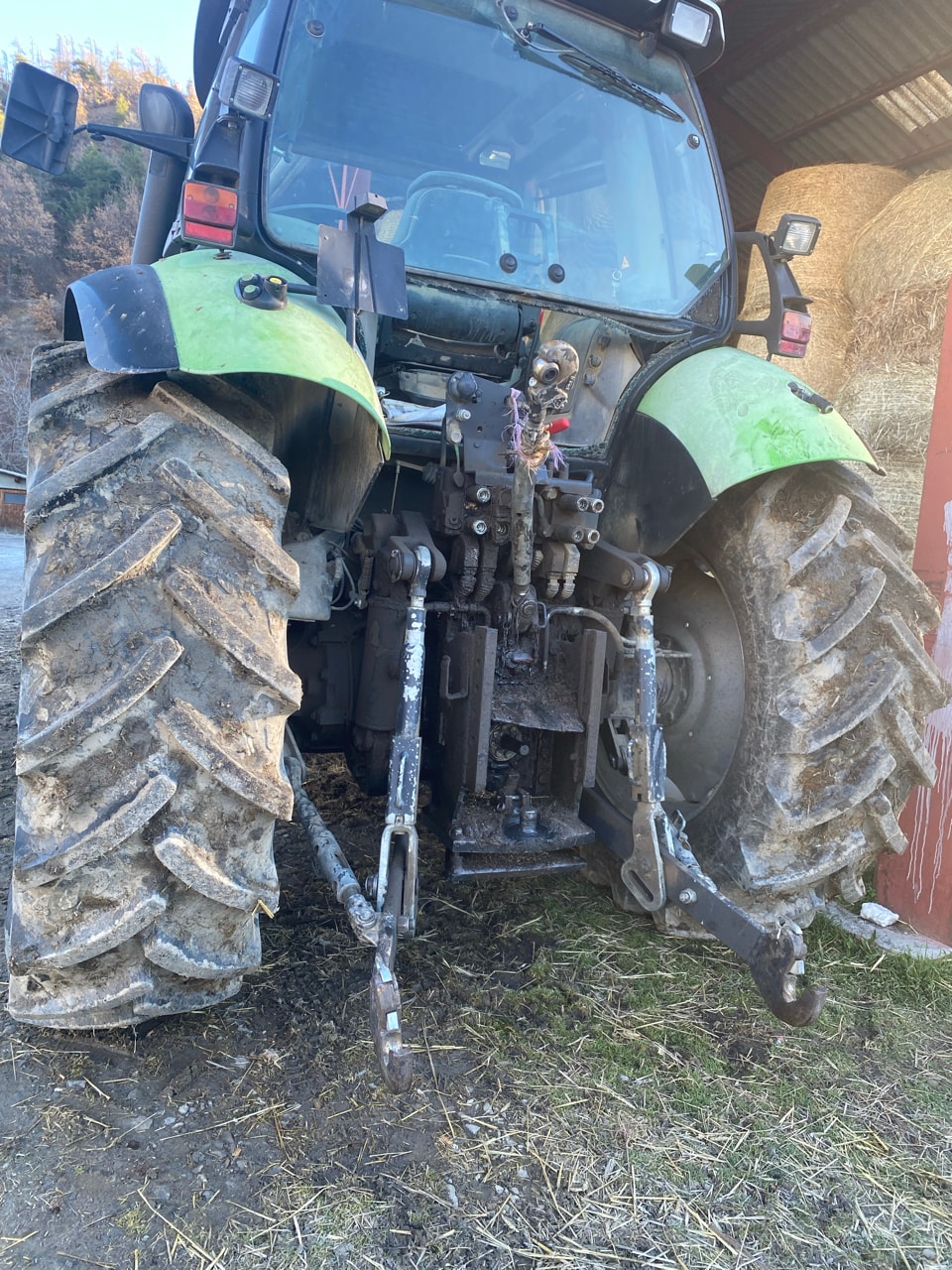 Tracteur DEUTZ FAHR AGROTRON M 610 DCR - photo slide 3