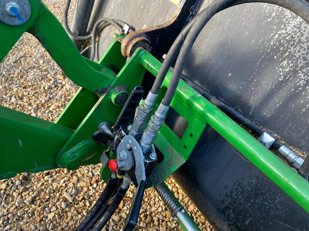 Tracteur chargeur JOHN DEERE 6155R - photo slide 26