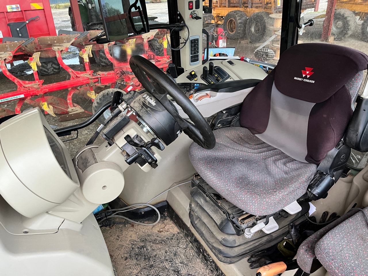 Tracteur MASSEY FERGUSON 7618 DYNA-6 EXCLUSIVE - photo slide 17