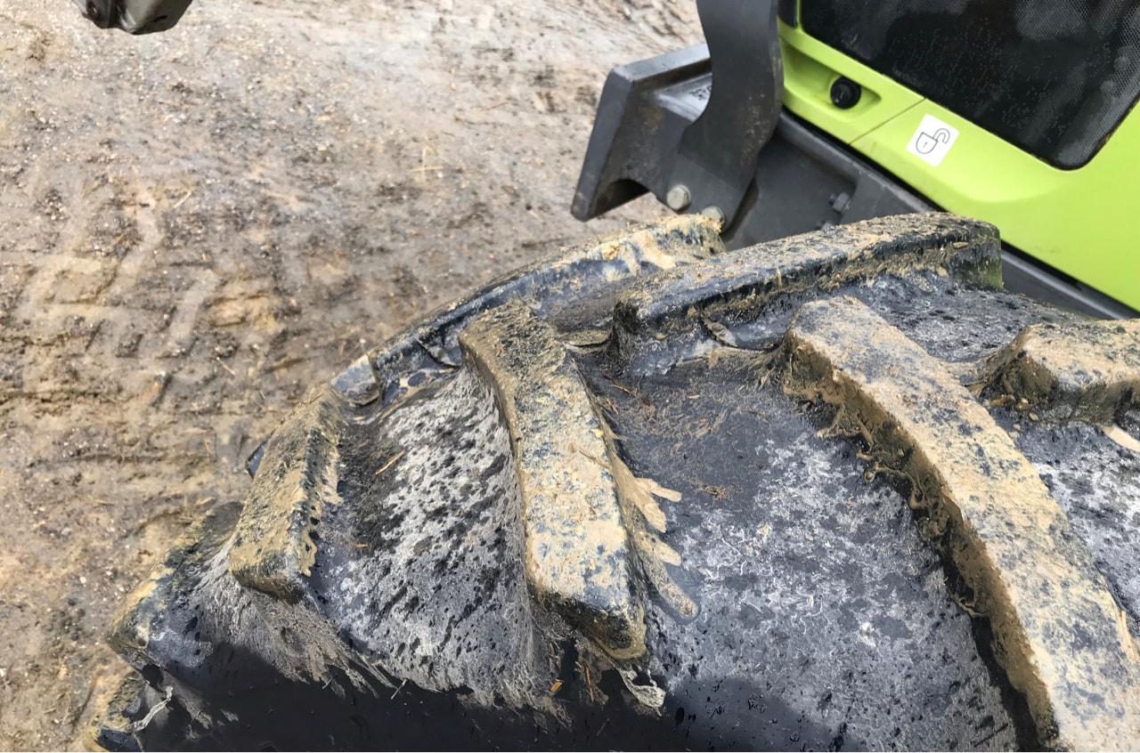 Tracteur chargeur CLAAS ARION 410 TOIT BAS - photo slide 10