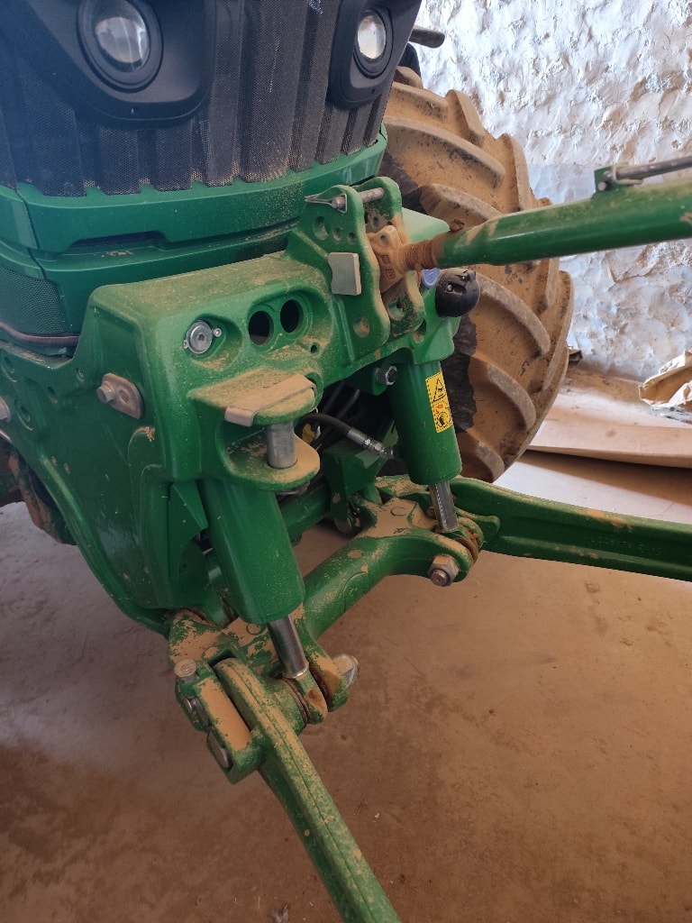 Tracteur JOHN DEERE 6155R - photo slide 11