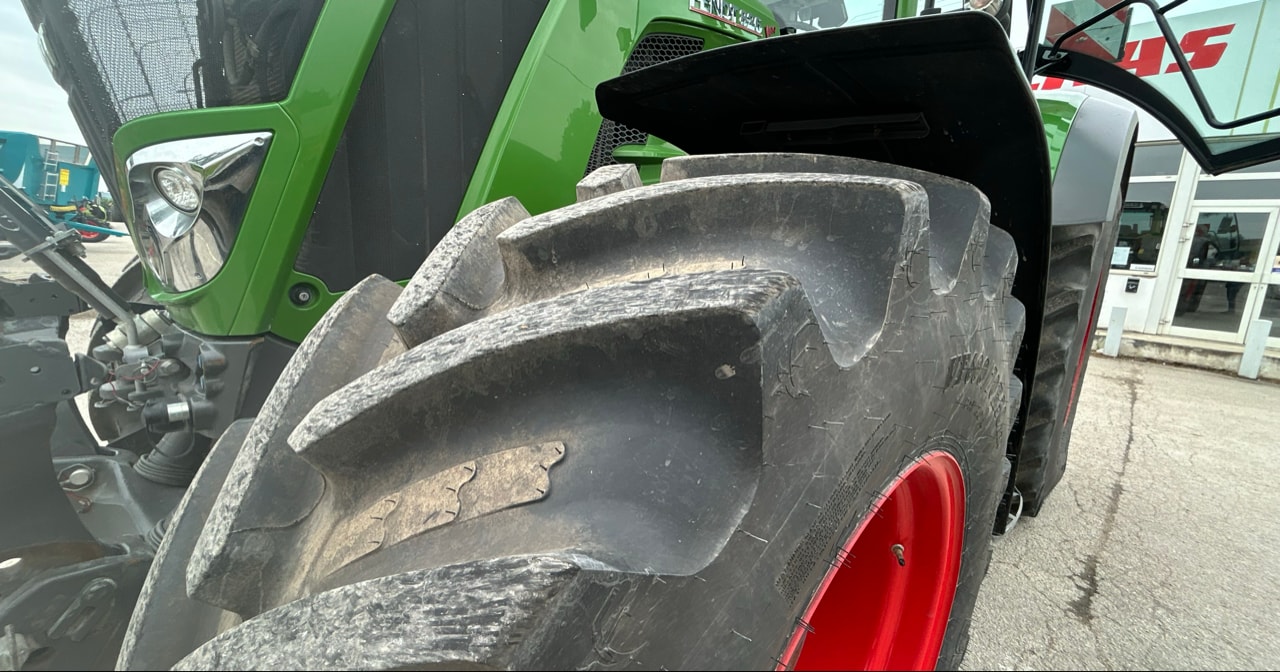 Tracteur FENDT 826 VARIO - photo slide 30
