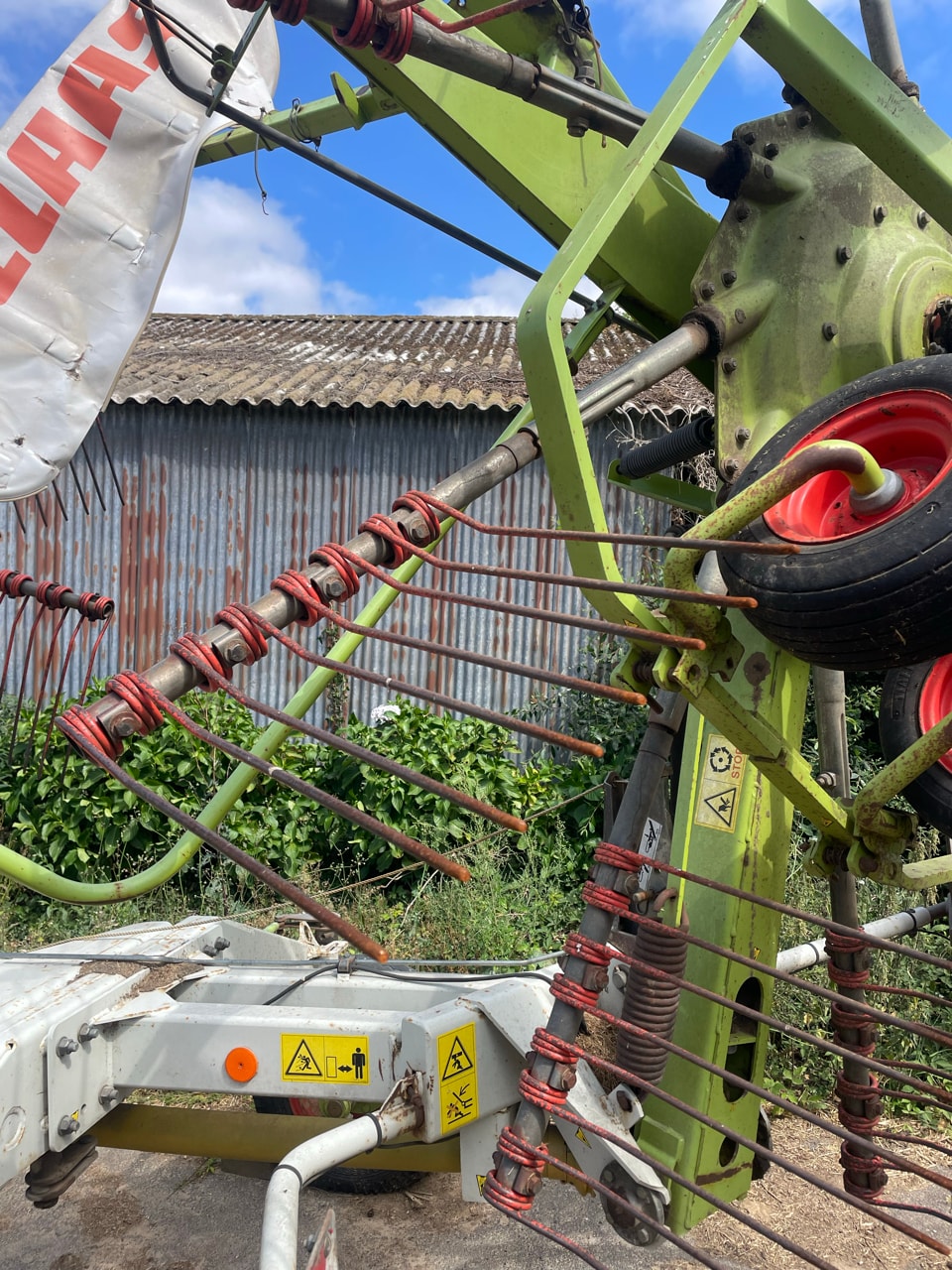 Andaineur CLAAS Liner 1550 - photo slide 6