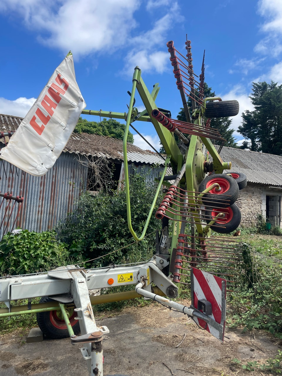 Andaineur CLAAS Liner 1550 - photo slide 8