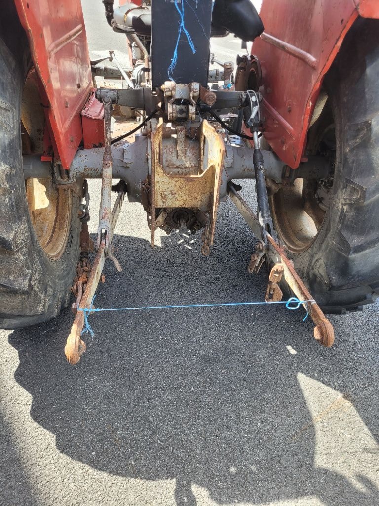 Tracteur MASSEY FERGUSON 245 - photo slide 8