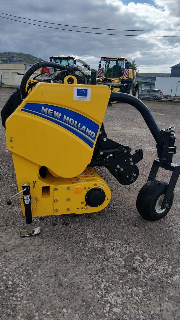 Ensileuse NEW HOLLAND FR480 - photo slide 2