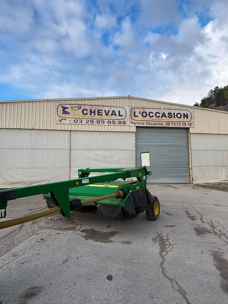 Faucheuse conditionneuse JOHN DEERE 1365 - photo slide 1