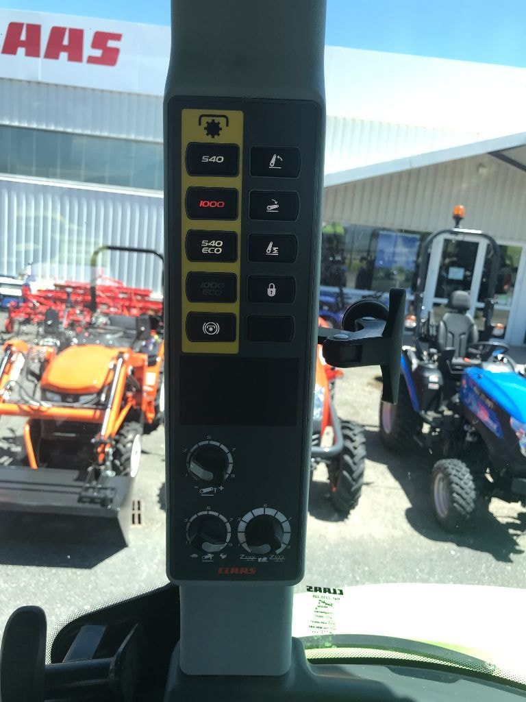 Tracteur CLAAS ARION 430 CIS - photo slide 13