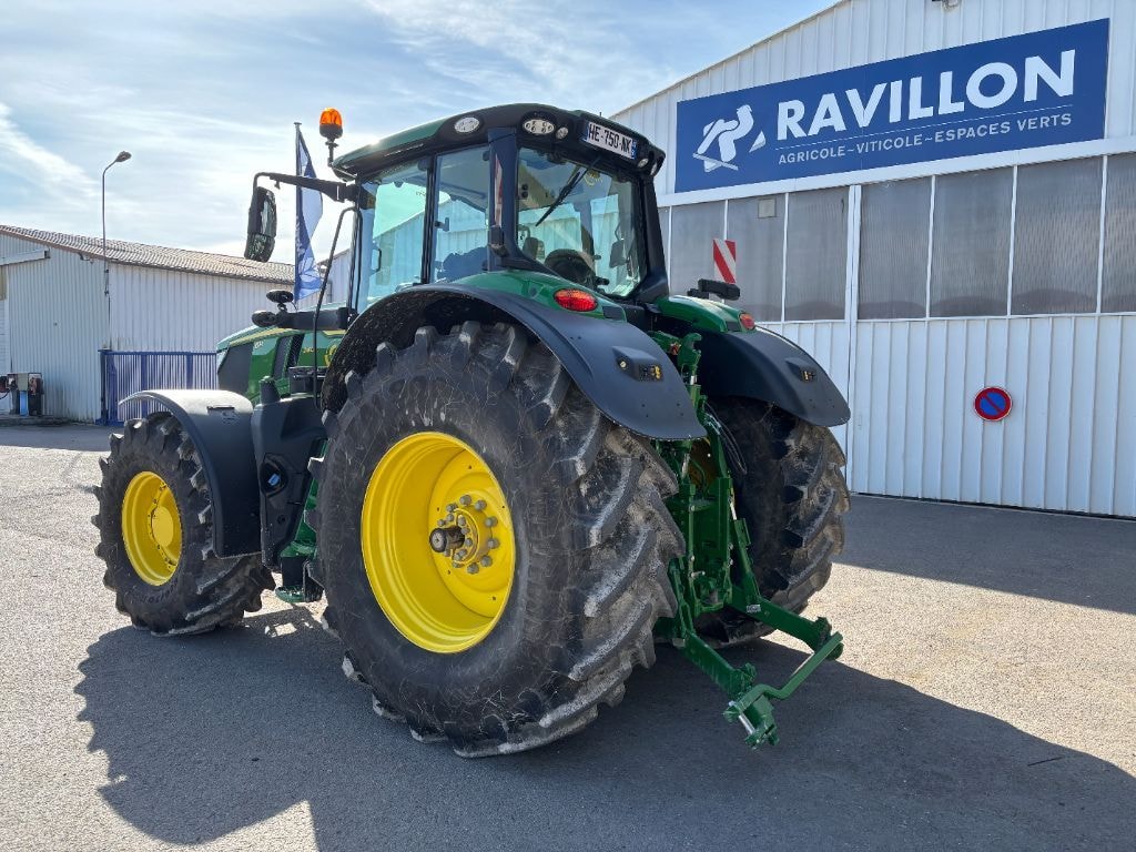 Tracteur JOHN DEERE 6M240 - photo slide 4