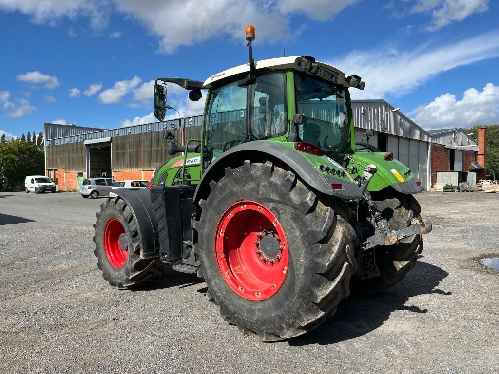 Tracteur FENDT 720 VARIO POWER + - photo slide 10