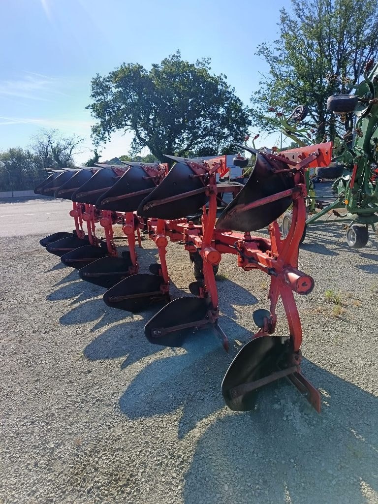 Charrue KUHN VM 183 - photo slide 5