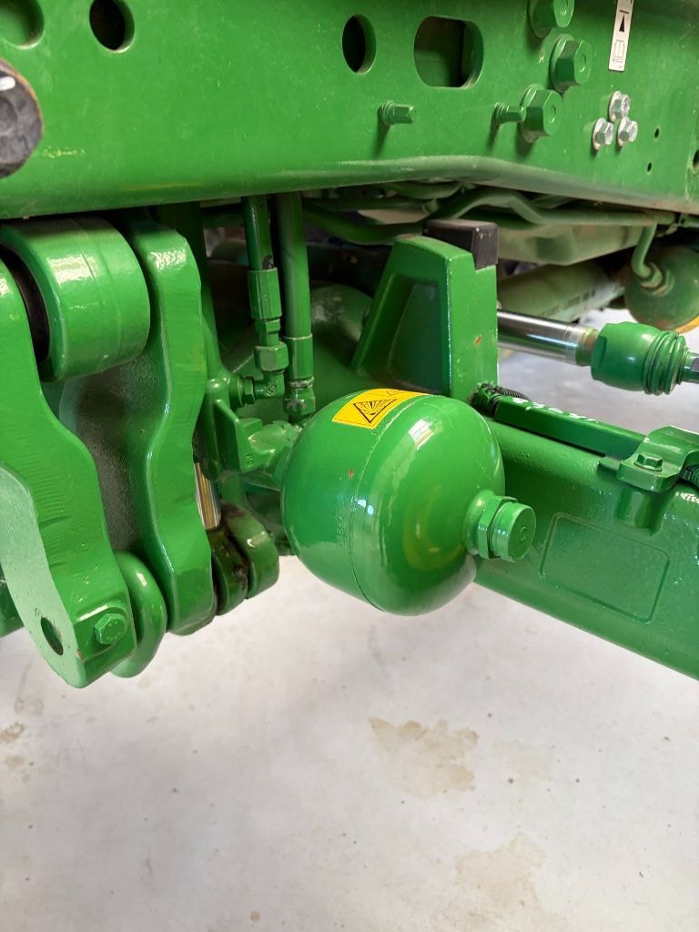 Tracteur JOHN DEERE 6120M - photo slide 9