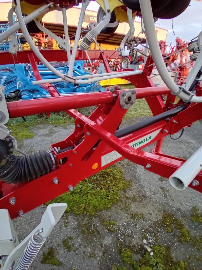 Faneuse POTTINGER Hit 8680 - photo slide 9