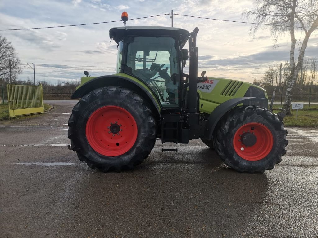Tracteur CLAAS ARION 650 - photo slide 7