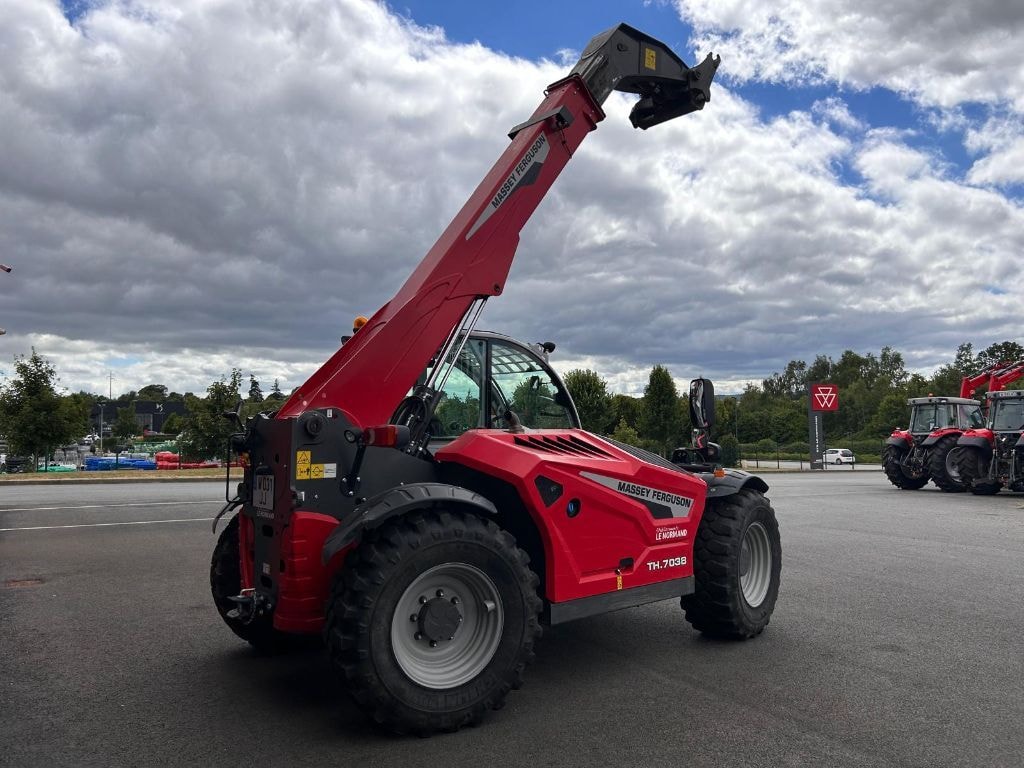 Telescopique MASSEY FERGUSON TH7038 - photo slide 4