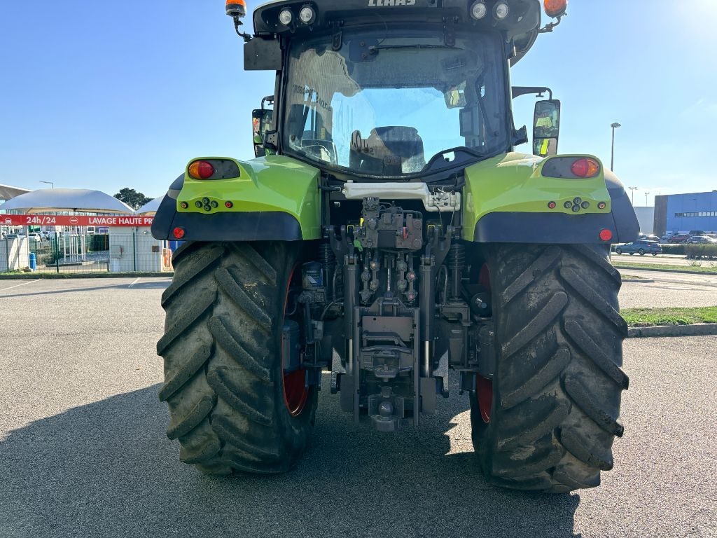 Tracteur CLAAS ARION 660 CMATIC CIS+ - photo slide 6