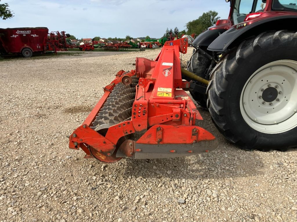 Herse rotative KUHN HR 4004 - photo slide 7