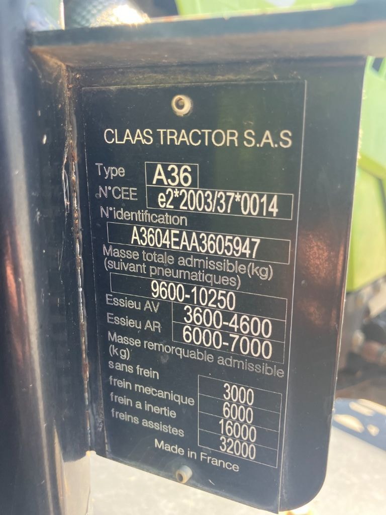 Tracteur CLAAS ARION 620 - photo slide 18
