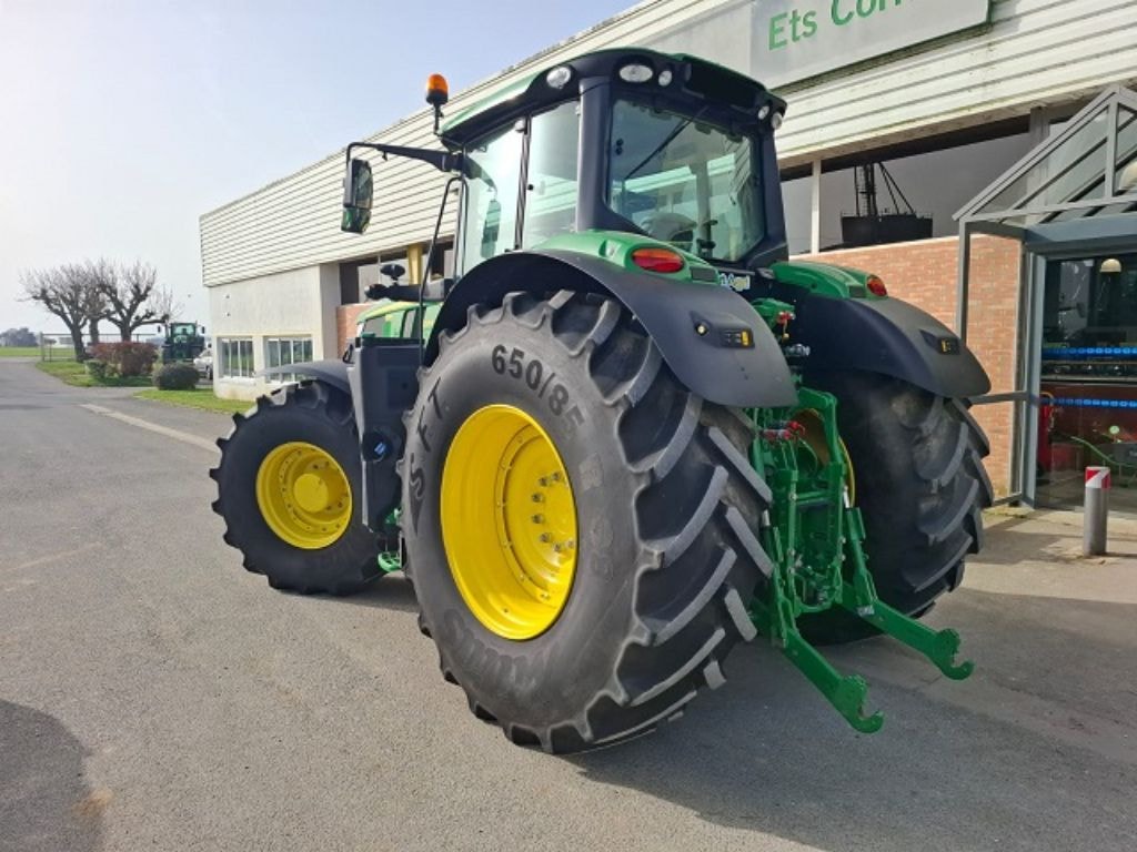 Tracteur JOHN DEERE 6M200 - photo slide 4
