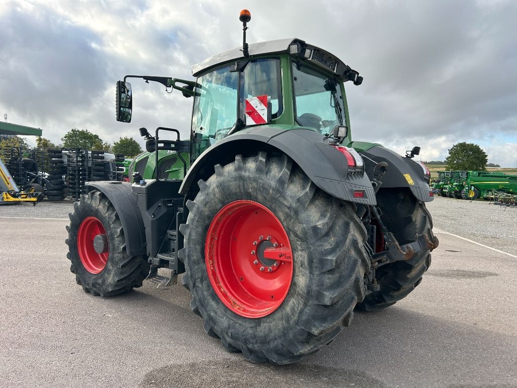 Tracteur FENDT 826 S4 PROFI PLUS - photo slide 7
