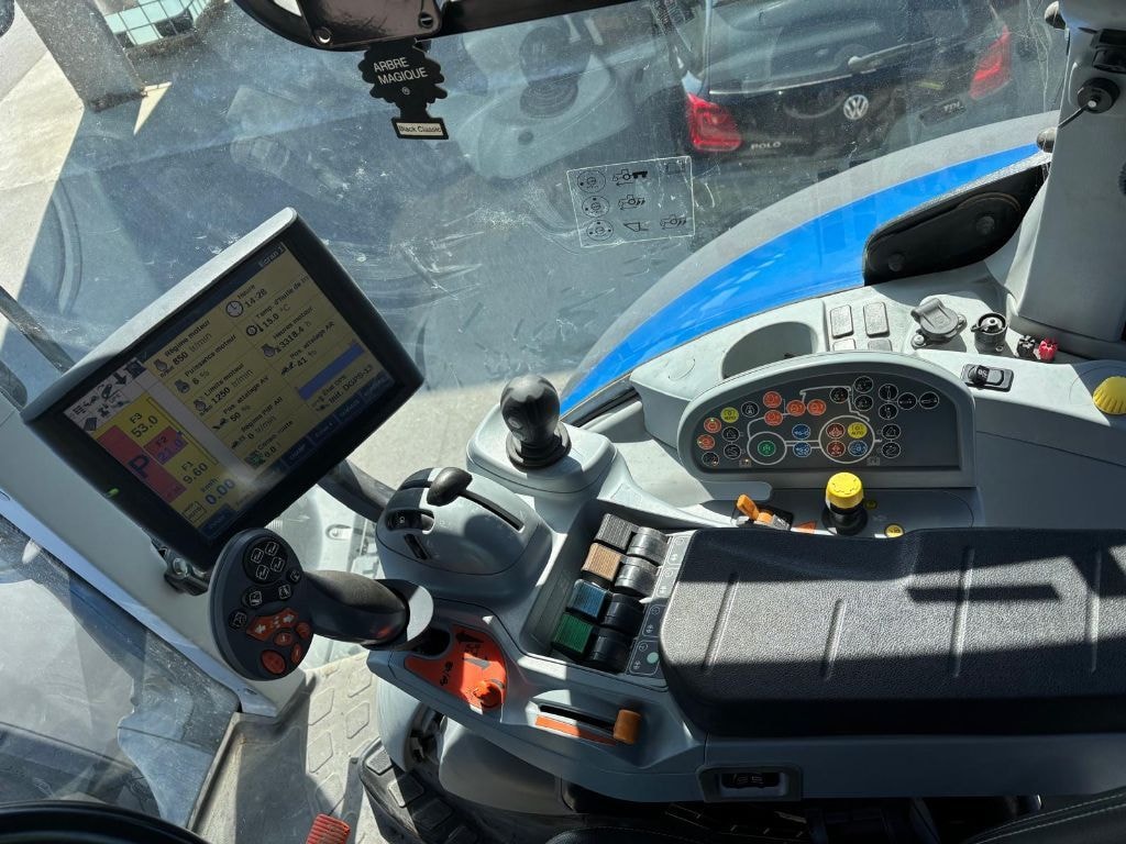 Tracteur NEW HOLLAND T7 315 HD  - photo slide 25