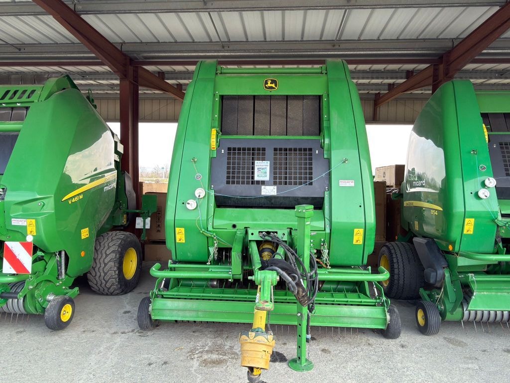 Presse balles rondes JOHN DEERE 864 MAXICUT 14 COUTEAUX - photo slide 1