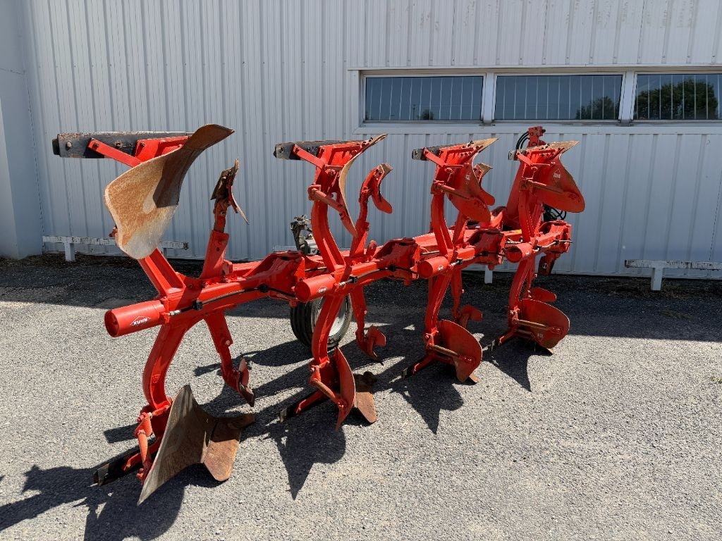 Charrue KUHN Varimaster VM 123 - photo slide 3